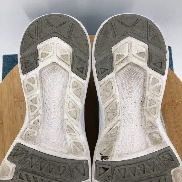 APL TECHLOOM BREEZE metallic knit mesh running sneakers Met Silver Gold  size 9 - Picture 10 of 16